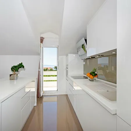 Luxury Penthouse Eva Apartman Podstrana