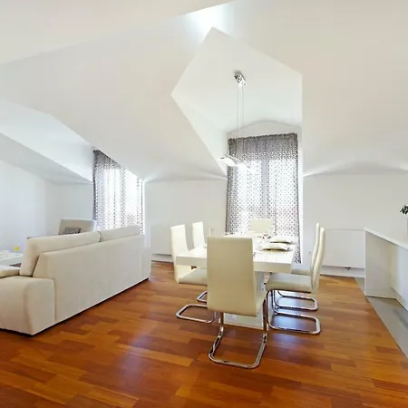 Апартаменты Luxury Penthouse Eva *