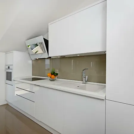 Апартаменты Luxury Penthouse Eva