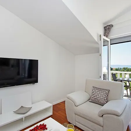 Luxury Penthouse Eva * Подстрана