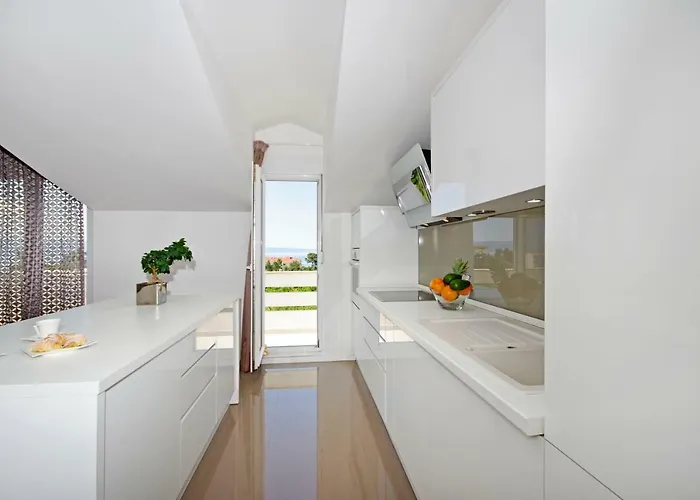 Luxury Penthouse Eva Апартаменты Подстрана